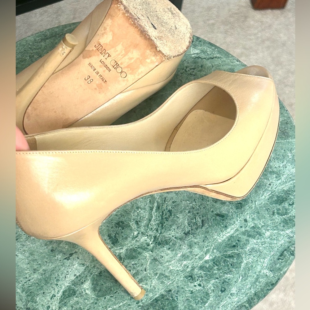 Jimmy Choo Beige Peep-Toe   Leather Heels 8 - Picture 5 of 12